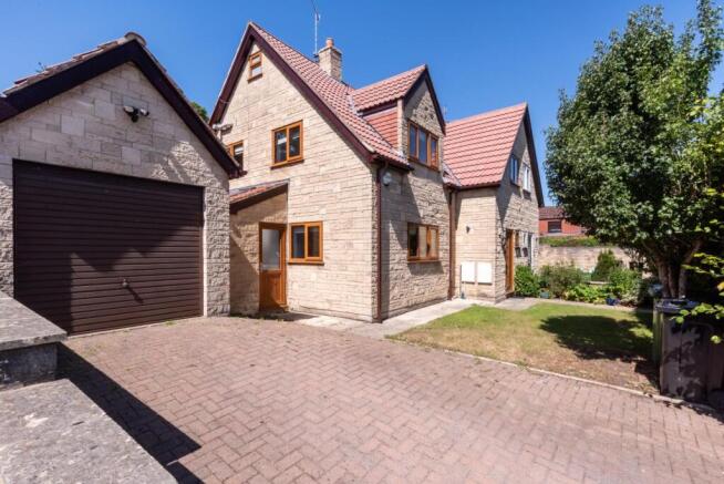 4 The Orchard, Westfield Park South, Newbridge, Ba