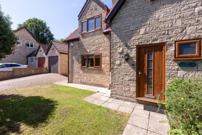 4 The Orchard, Westfield Park South, Newbridge, Ba