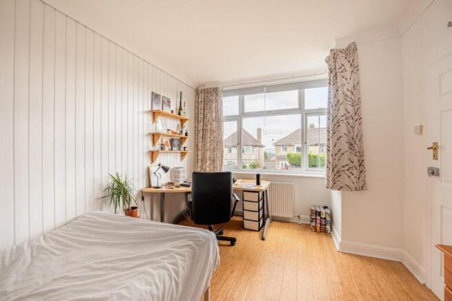 bedroom.jpg