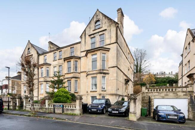 4 Lime Grove, Bath BA2 4HF-1.jpg