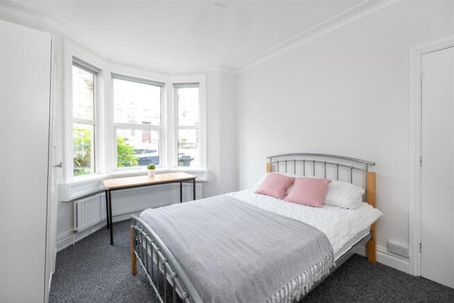 42 Faulkland Road-2.jpg