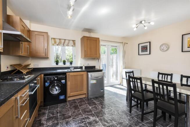 9 Clarks Way, Bath, BA2 2TR-5.jpg