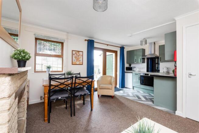 56 Dartmouth Avenue-3.jpg