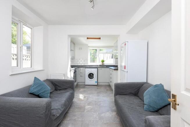 5 Canterbury Road, Bath, BA2 3LG-2.jpg