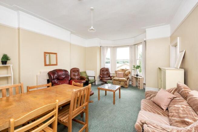 FFF 84 Newbridge Hill, Bath-3.jpg