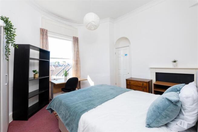 First Floor Flat, 46 Rivers Street-15.jpg