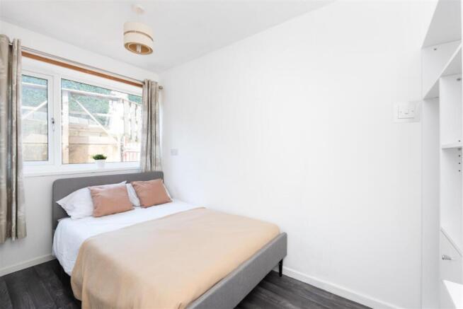 17 Coxley Drive, Bath, BA1 6PD-1.jpg