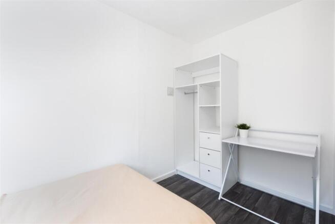 17 Coxley Drive, Bath, BA1 6PD-2.jpg