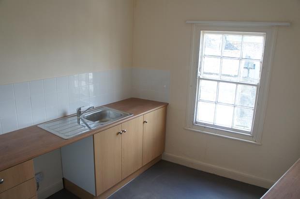 2 kitchen 1