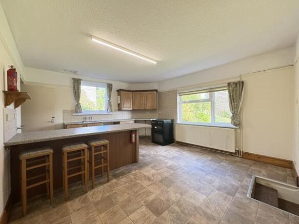 Kitchen 1