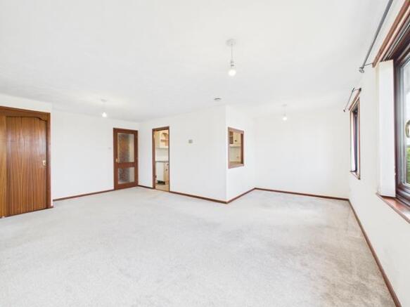 CAM01790G0-PR0290-STILL003