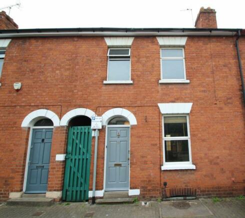 3 bedroom terraced house for rent in Walmer Street Hereford HR4