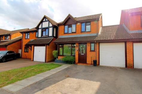 Emmer Green, Wigmore, Luton, Bedfordshire, LU2 8UH