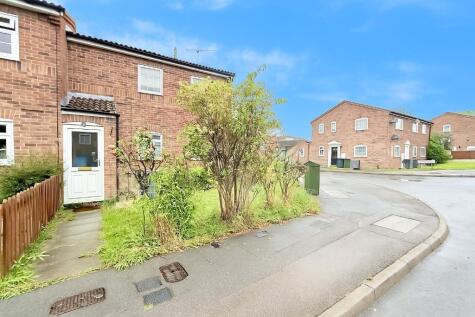 Layham Drive, Wigmore, Luton, Bedfordshire, LU2 9SY