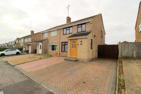 Edgewood Drive, Putteridge, Luton, Bedfordshire, LU2 8ER