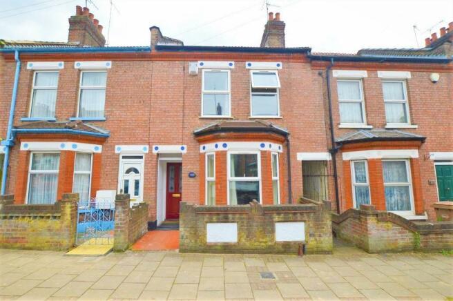 5 bedroom terraced house for sale in Reginald Street ...