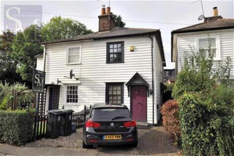 Smarts Lane, Loughton, IG10