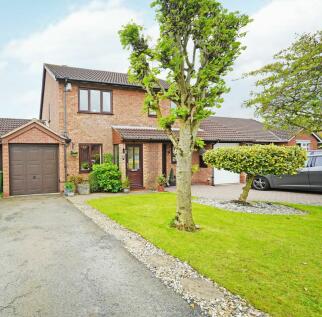 Shirley - 2 bedroom semi-detached house for sale