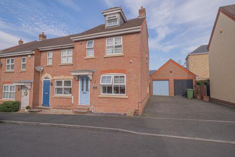 Old Dickens Heath Road, Shirley, B90