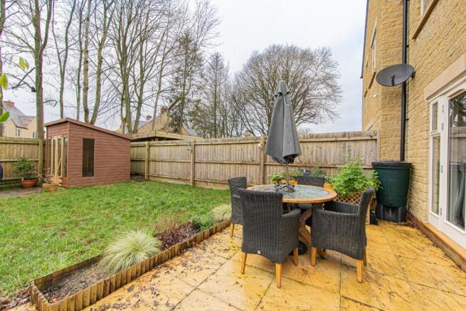 2 Bedroom Semi Detached House For Sale In Dormers Close Tetbury