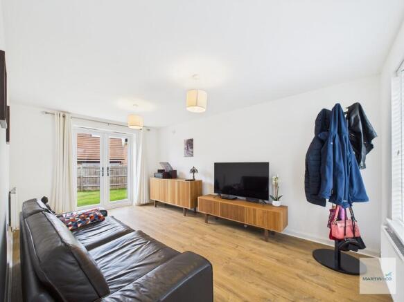 CAM03394G0-PR0331...