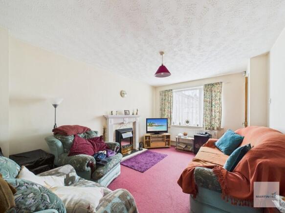 CAM03394G0-PR0372...