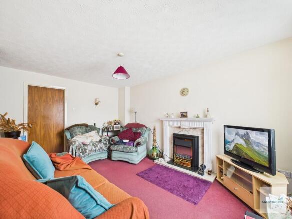 CAM03394G0-PR0372...