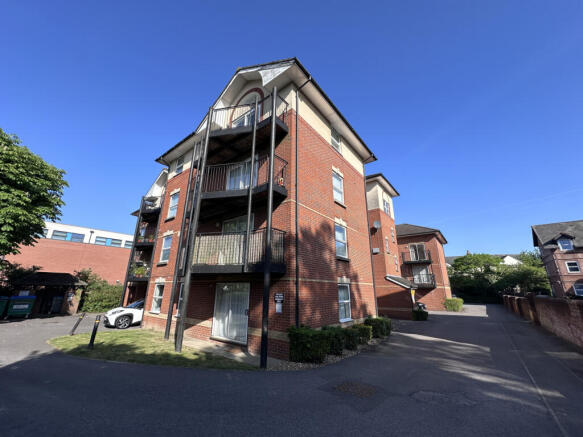 2 Bedroom Apartment
