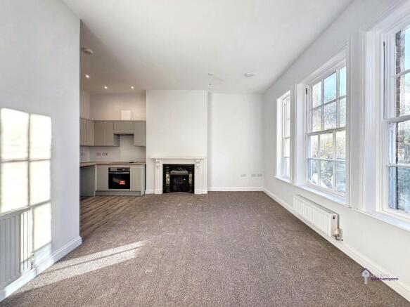 2 Bedroom Flat for Rent