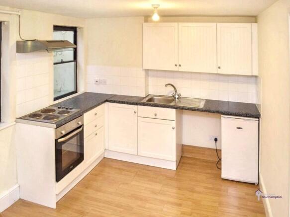 2 Bedroom Flat for Rent