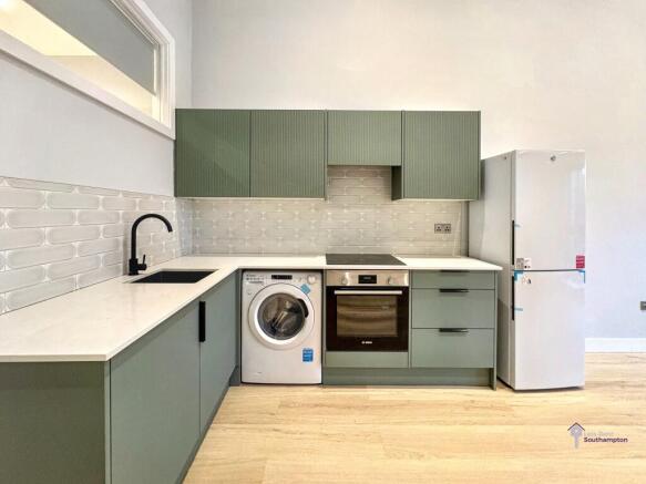 BRAND NEW FLATS WATERLOOVILLE