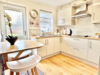 Shephard Mead, Tewkesbury, GL20