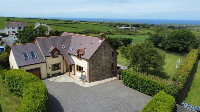 Ty Seren Croesgoch, Haverfordwest, Pembrokeshire, 