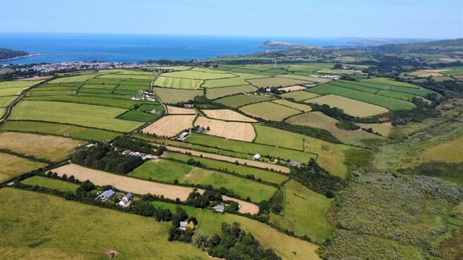 Coedrwm,, Cefn Road Dwrbach (nr Scleddau), Fishgua