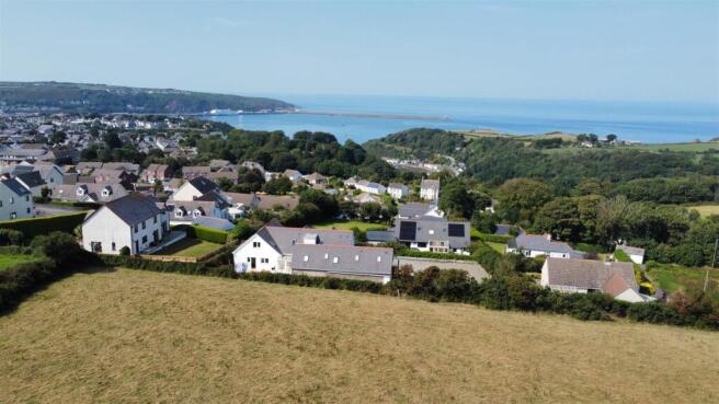 Highview,, Plas-y-Fron Fishguard, Pembrokeshire, S