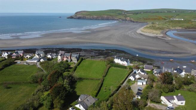 Glandwr,, Feidr Brenin Newport, Pembrokeshire, SA42 0RY 1.jpg