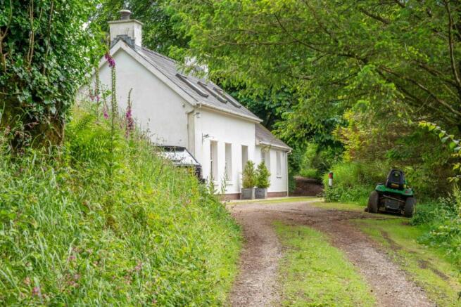 GARDENERS COTTAGE