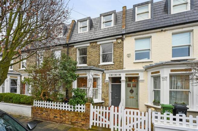 Carthew Road - Exterior.JPG