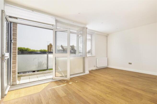 Lettings Southfields Lainson Street - Reception (2