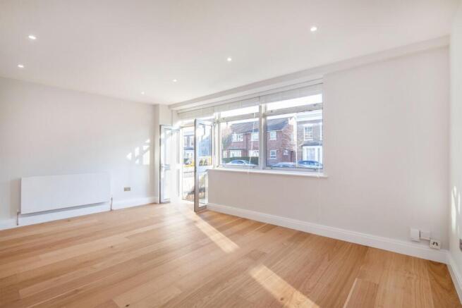 Lettings Brook Green Lainson Street - Reception 2.