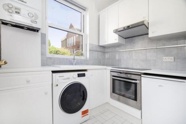 Lettings Brook Green Bolingbroke Road - Kitchen.jp