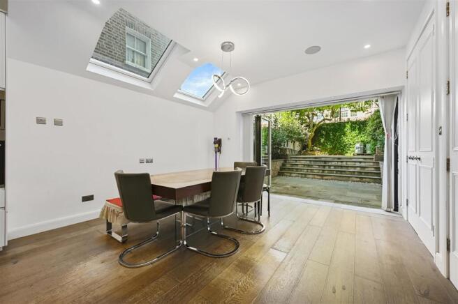 Lena Gardens - 1 (26).JPG