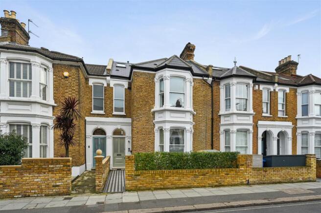 Bloemfontein Road - Exterior1 (1).JPG