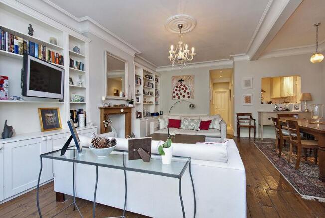Lettings Hammersmith Sinclair Road - Reception.jpg