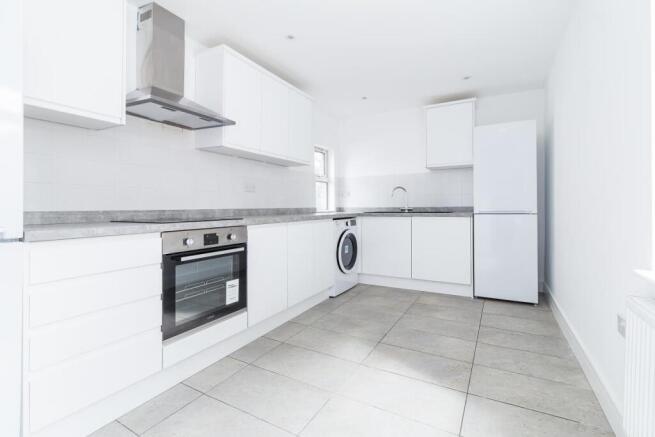 Lettings Brook Green Blythe Road - Kitchen.jpg