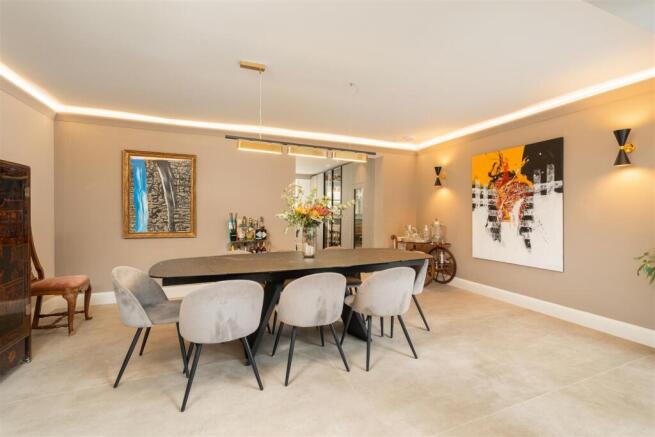 Cromwell Grove - (20 of 41).jpg