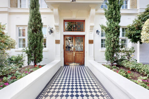 Clifton Court, Northwick Terrace, London, NW8