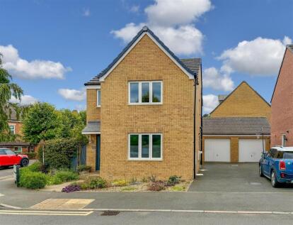 Green Crescent, Desborough, Kettering