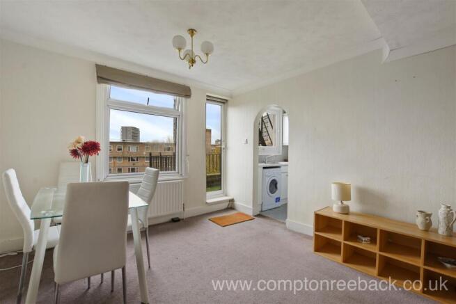 Reception room: