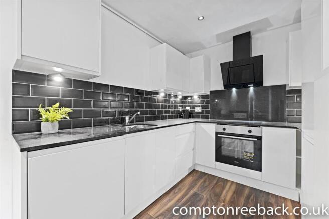 CR - w Abinger Mews - Kitchen3 (1).jpg